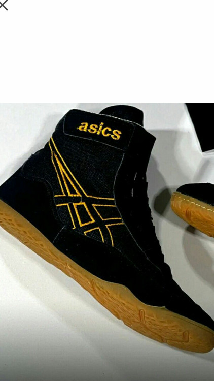 کفش کشتی مدل اسیکس