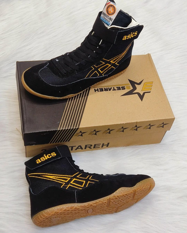 تولیدی کفش کشتی